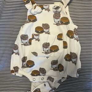 Kate Quinn Kangaroo Burgers & Fries bubble - size 6-12 months